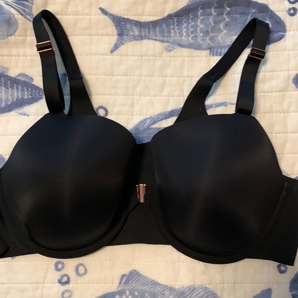 Like new Soma vanishing 360 bra